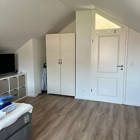 Sonnige Dachgeschosswohnung *